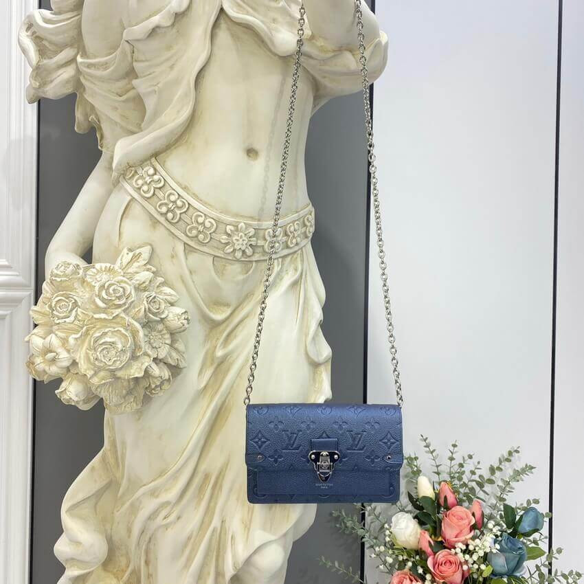 Louis Vuitton Vavin Chain Wallet M59077 Navy Nacre