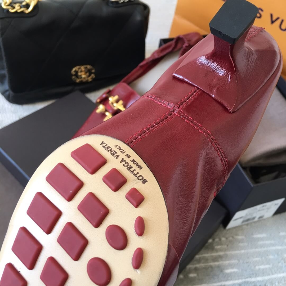 Bottega Veneta Madame Nappa Leather Pumps 608881