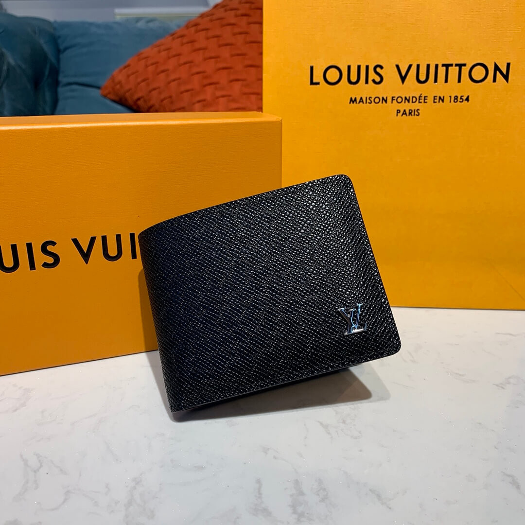 Louis Vuitton Taiga Leather Multiple Wallet M30295