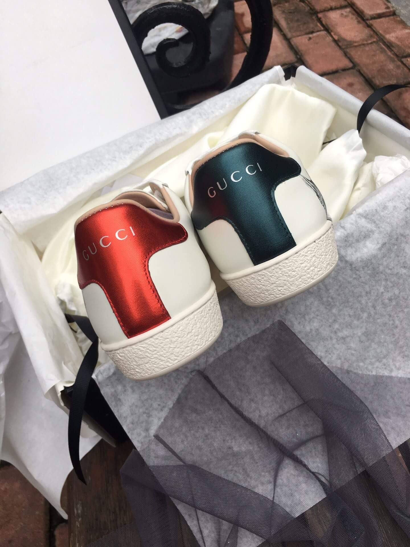 Gucci Ace Sneaker with Mystic Cat 577147