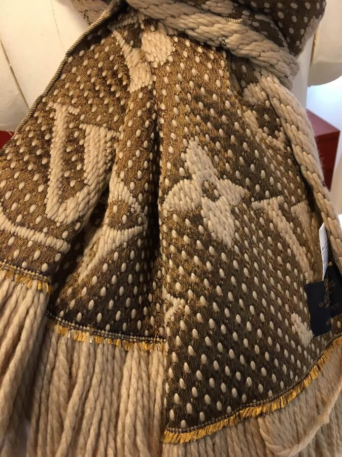 Louis Vuitton Monogram Giant Jungle Logomania Scarf M75884
