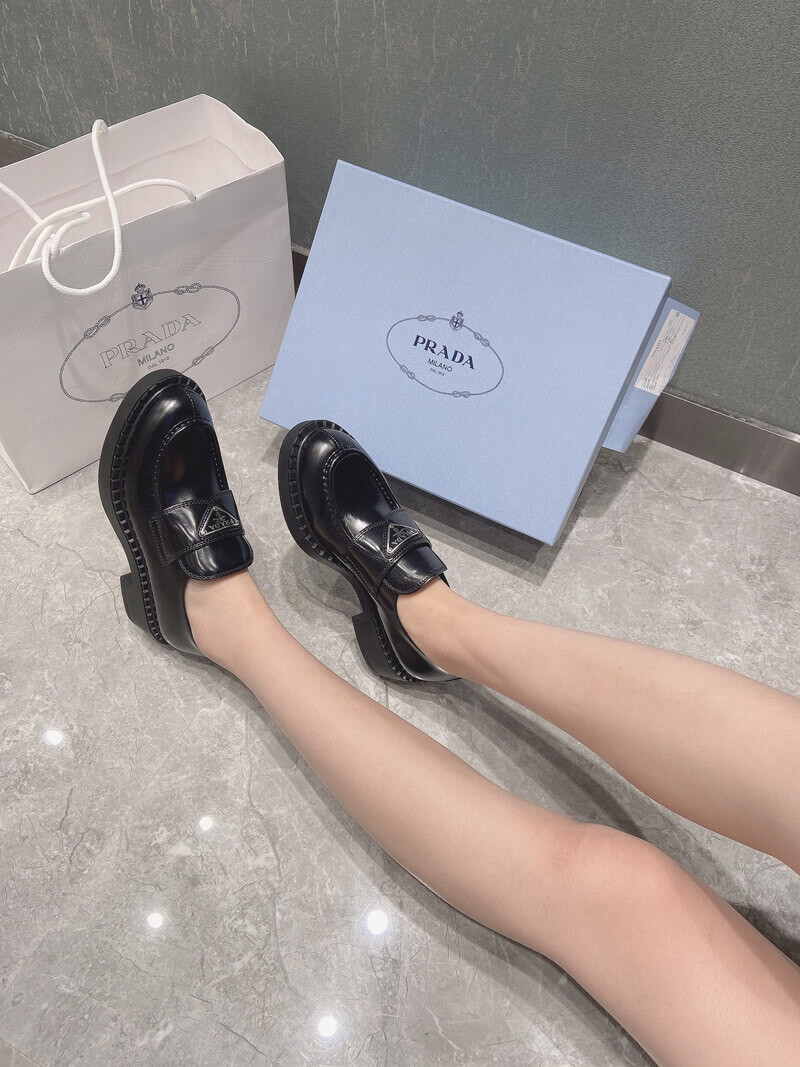 Prada Black Chocolate Brushed Leather Loafers 1D246M