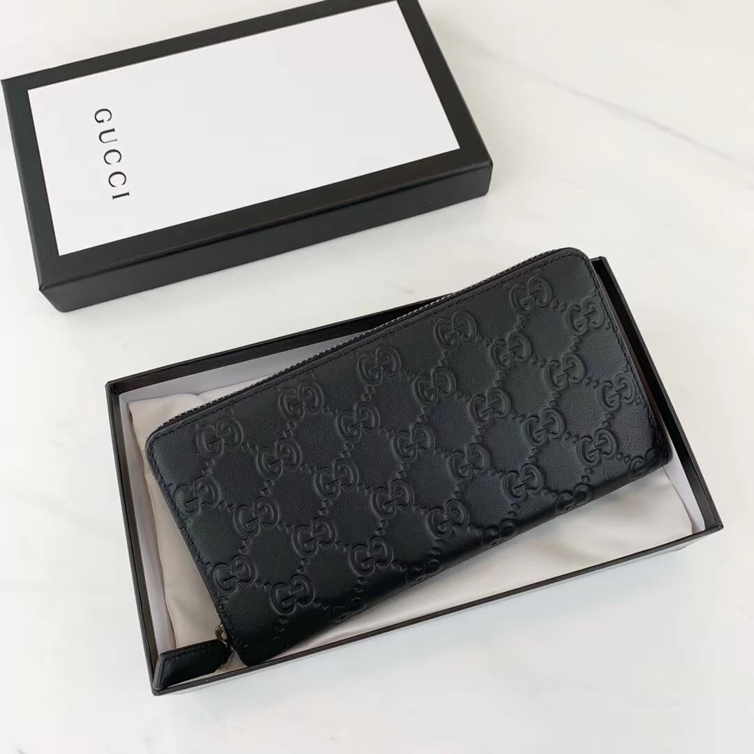 Gucci Signature Zip Around Wallet 307987