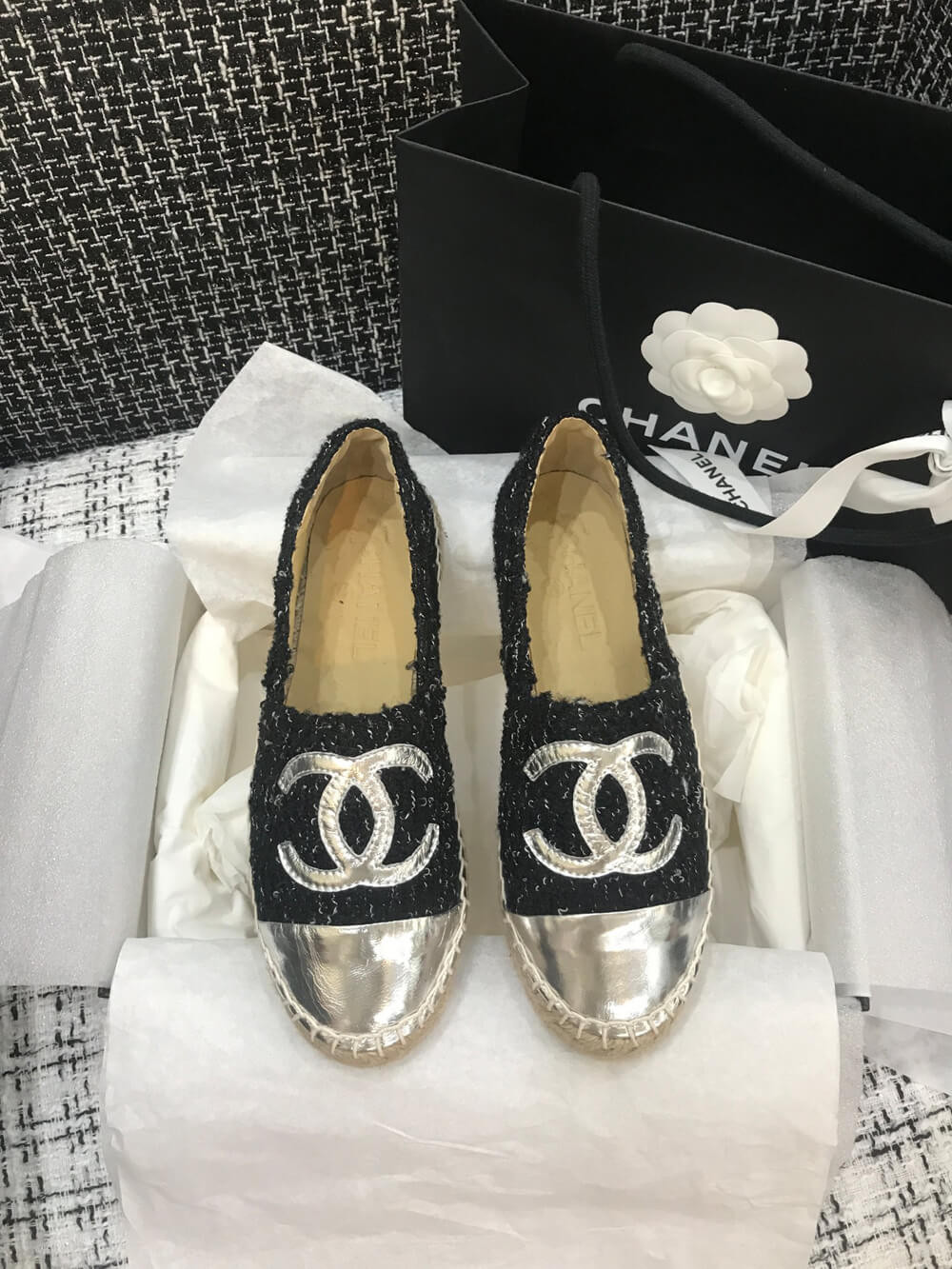 Chanel Tweed & Patent Calfskin Espadrilles G29762 Black/Silver