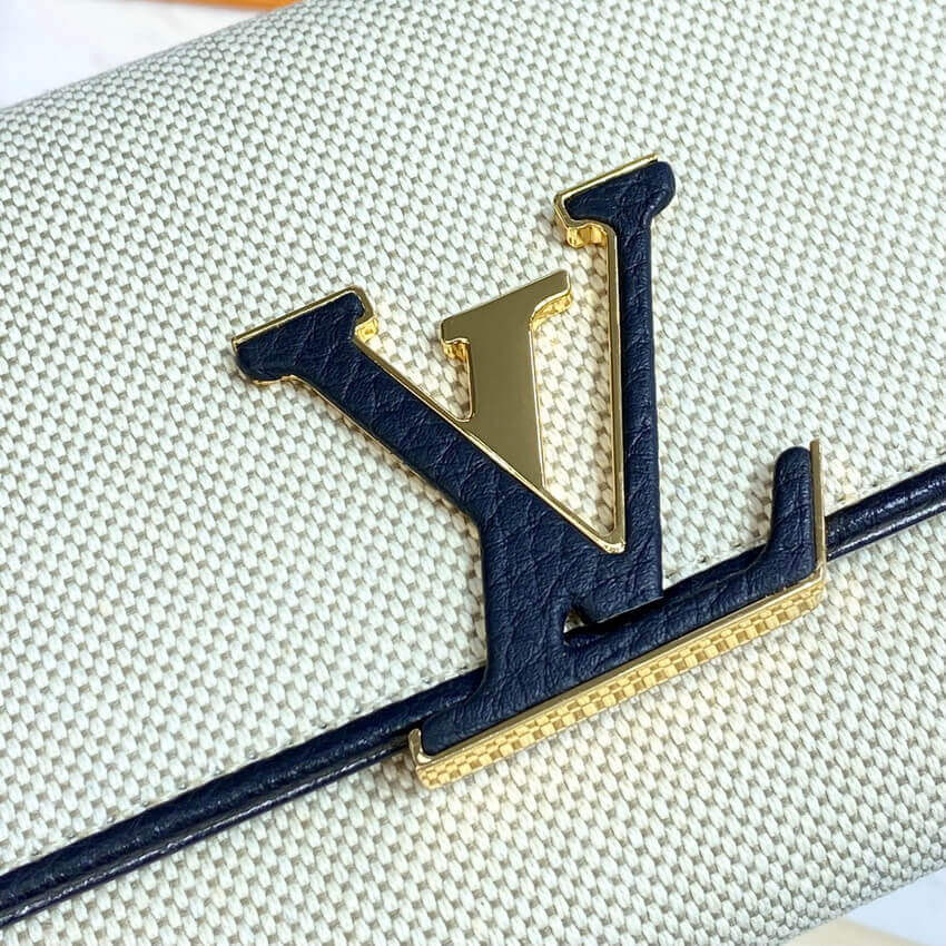 Louis Vuitton Capucines Wallet M81305