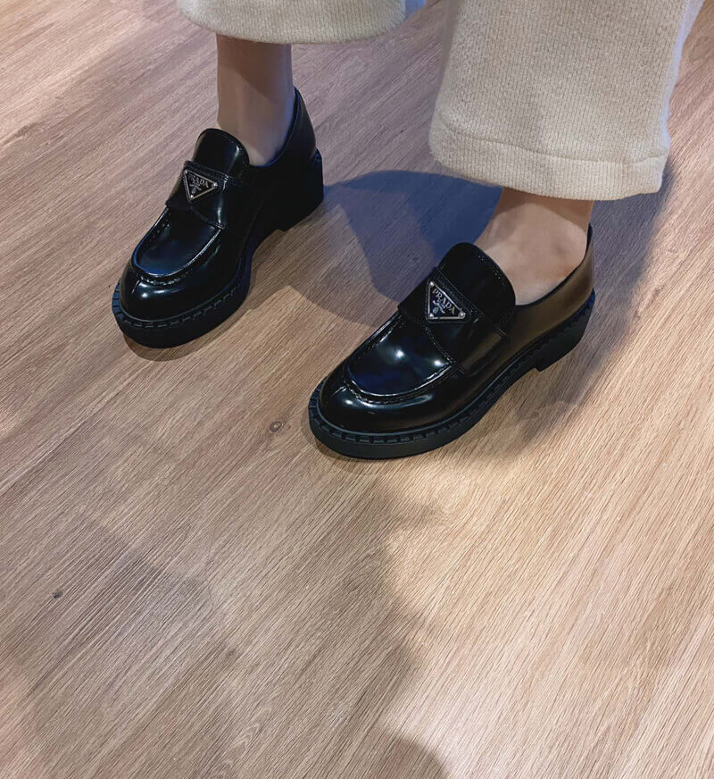 Prada Black Chocolate Brushed Leather Loafers 1D246M