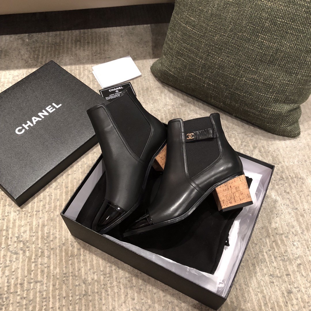 Chanel Ankle Boots G35046