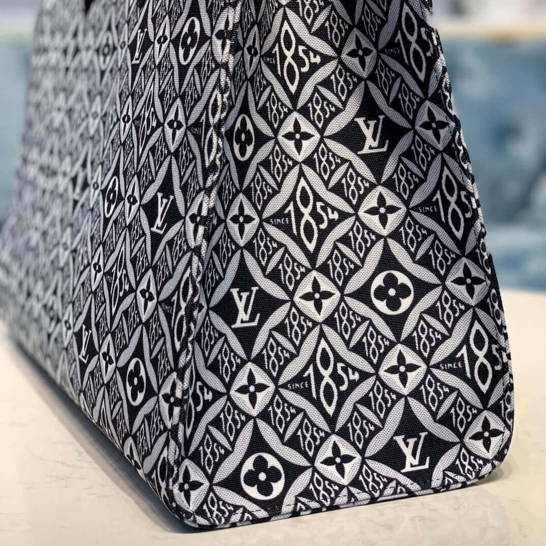 Louis Vuitton Denim Onthego M57185 M57207