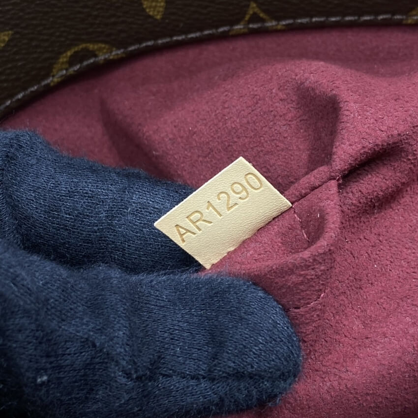 Louis Vuitton Monogram Canvas Melie M41544