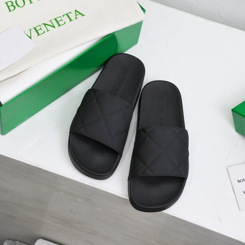 Bottega Veneta BV Slider Sandals 640050