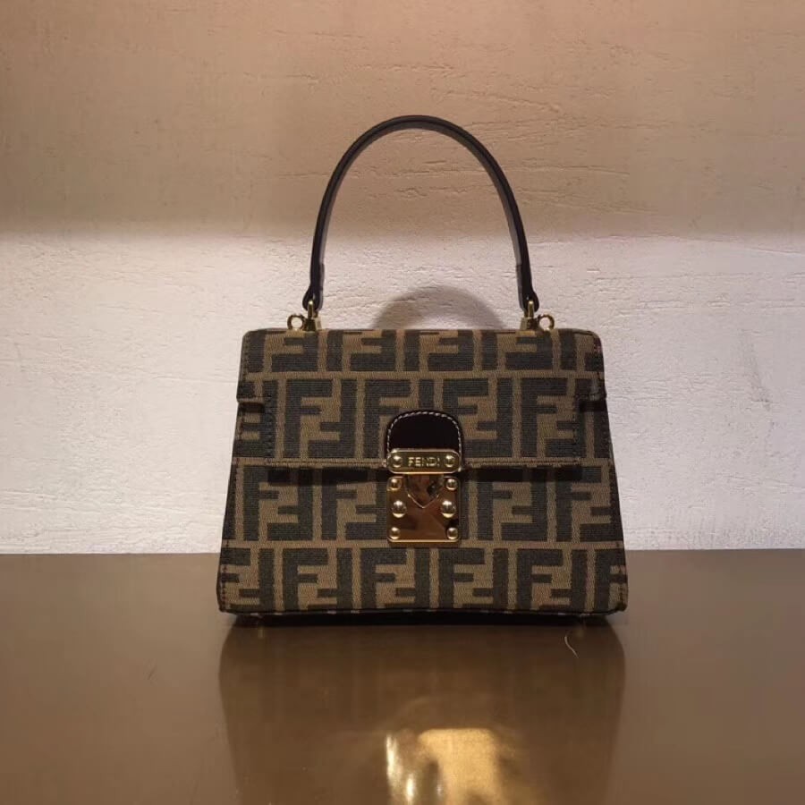 Fendi Vintage Mamma Baguette Zucca Kelley Bag F04