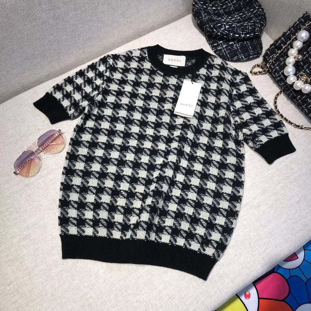 Gucci Houndstooth Short Sleeve Jumper 595697