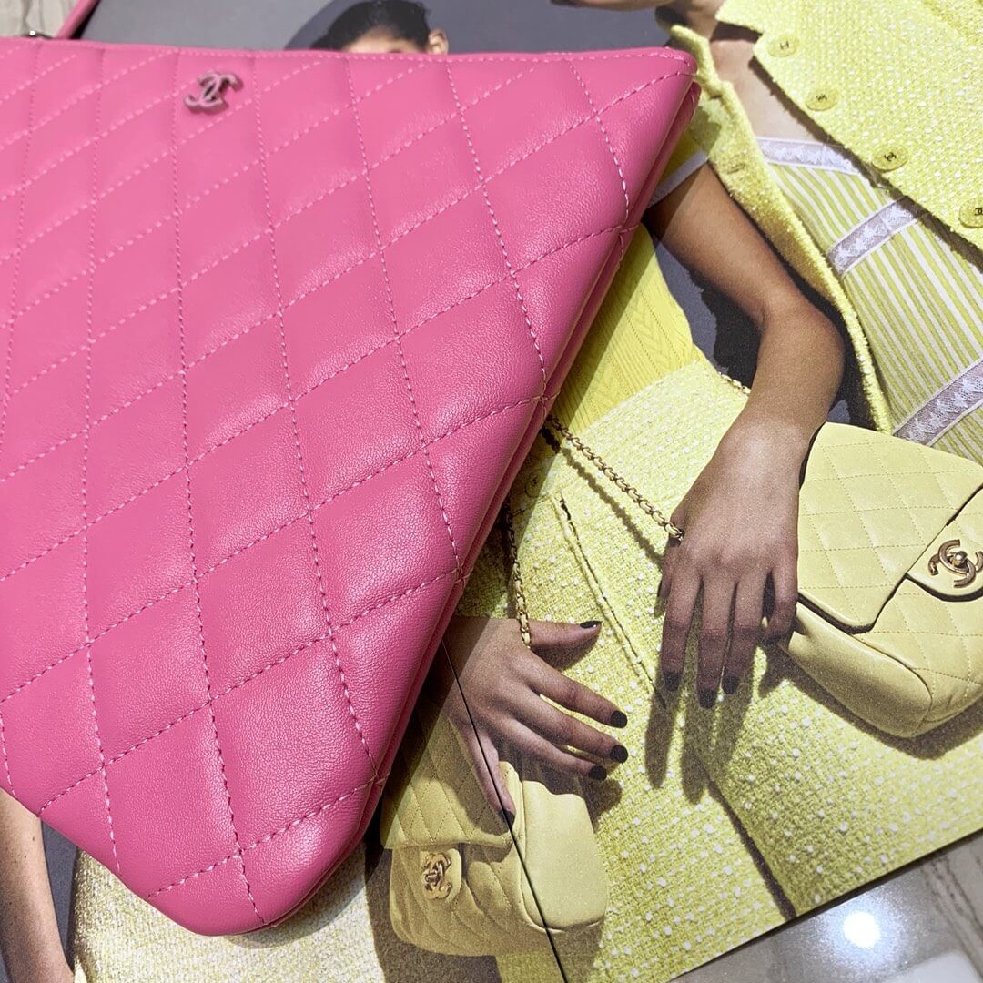 Chanel Clutch Bag 86089