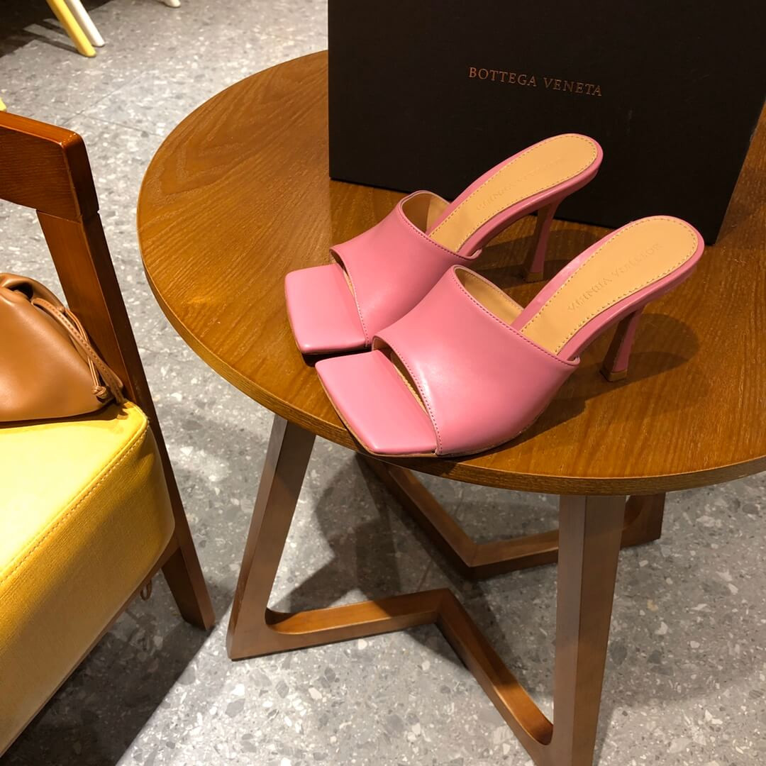Bottega Veneta Stretch Sandals 610538