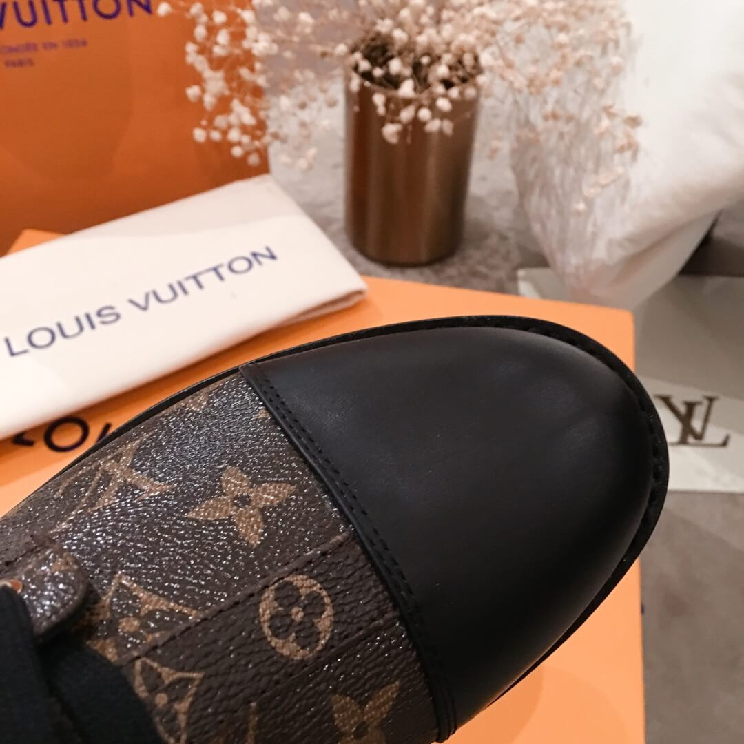 Louis Vuitton Wonderland Flat Ranger Boot 1A2Q3N