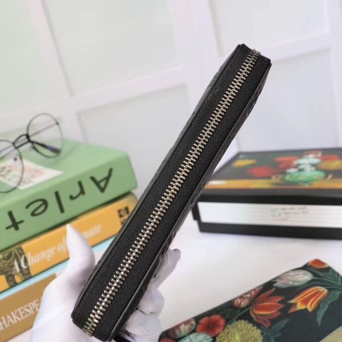 Gucci Signature Web GG Supreme Zip Around Wallet 408831