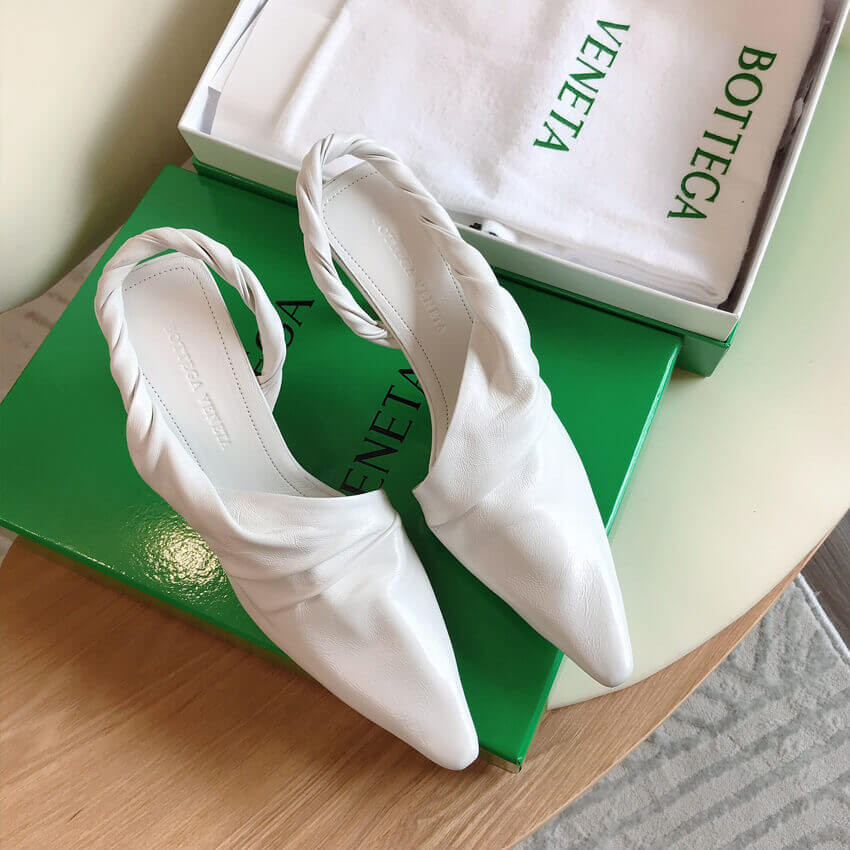 Bottega Veneta BV Point Pumps 630183