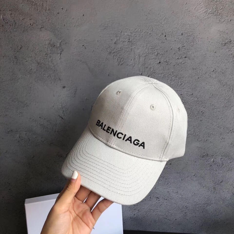 Balenciaga Caps 5291923