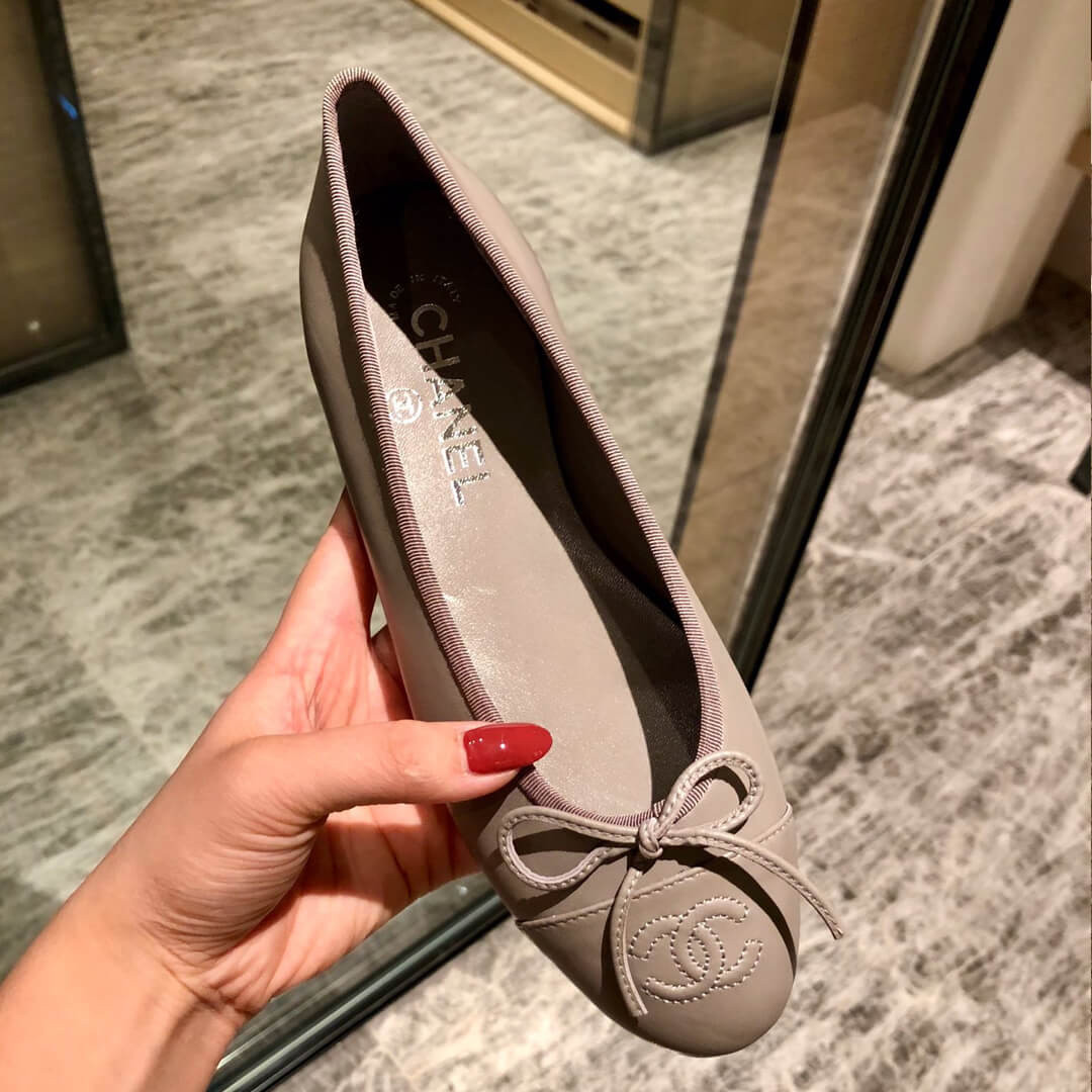 Chanel Leather CC Cap Toe Ballerinas G02819