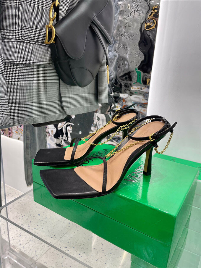 Bottega Veneta Stretch Snadals Shoes 651385 Black