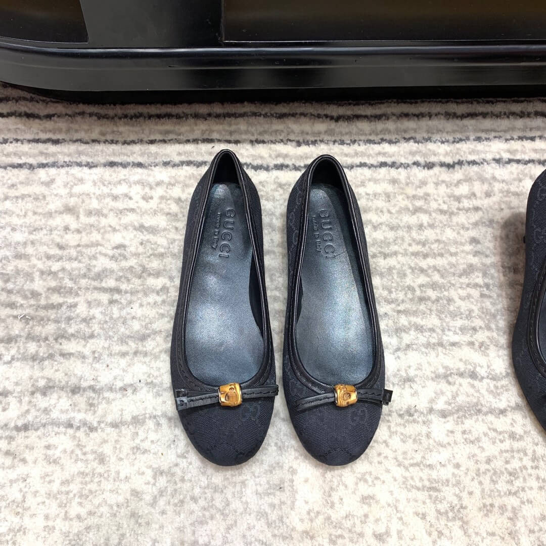 Gucci Canvas Ballerinas 423167 Black