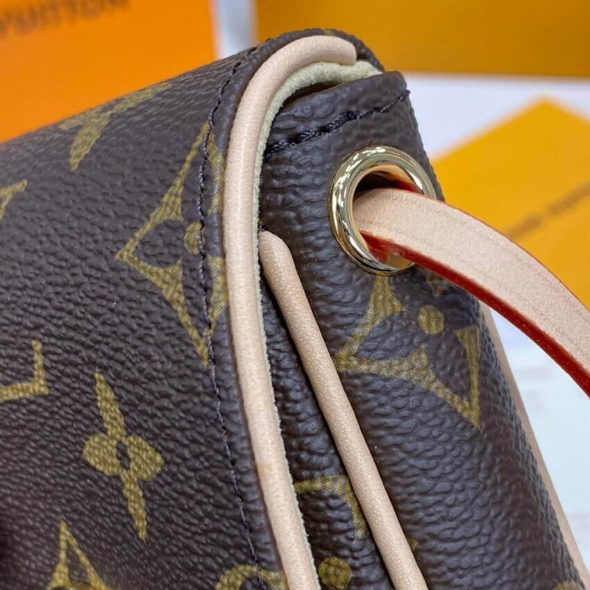 Louis Vuitton Pochette Cancun Pouch M60018