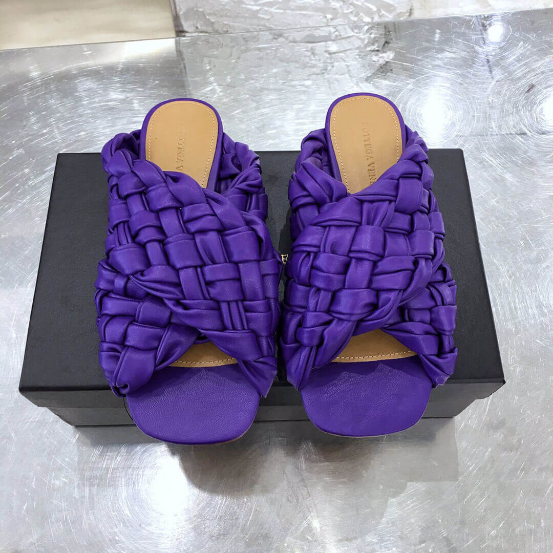 Bottega Veneta BV Board 631935