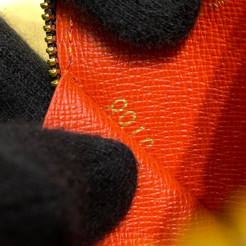 Louis Vuitton Monogram Round Coin Purse M80864C