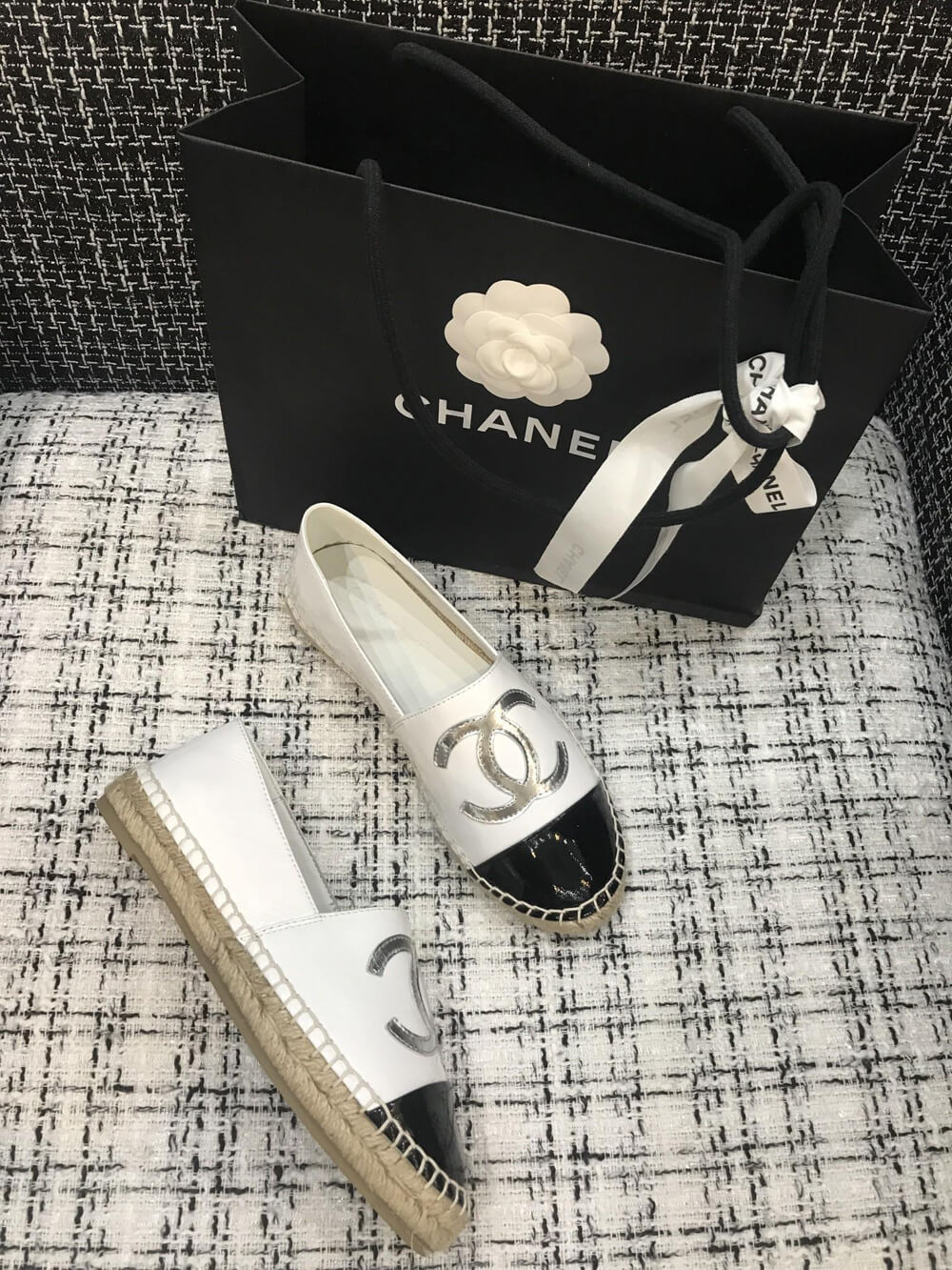 Chanel Patent Calfskin & Metallic Goatskin Espadrilles G29762