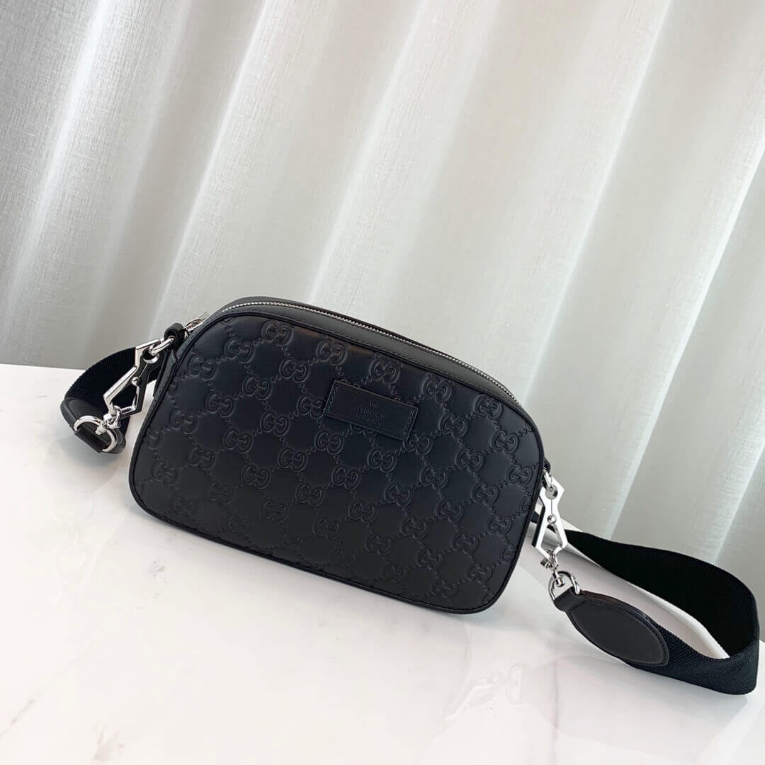Gucci Signature Leather Shoulder Bag 574886