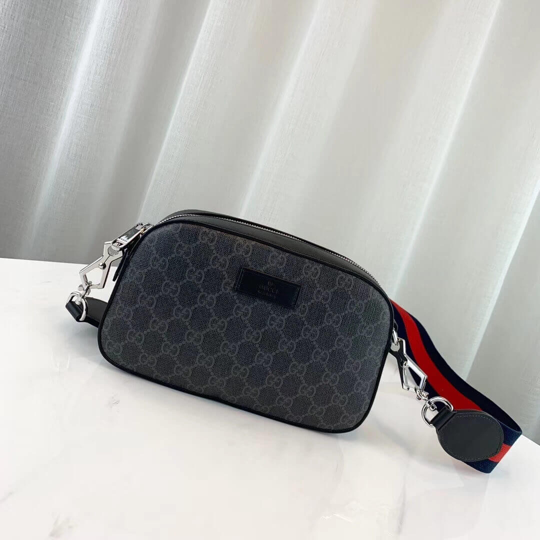 Gucci GG Supreme Messenger Bag 574886