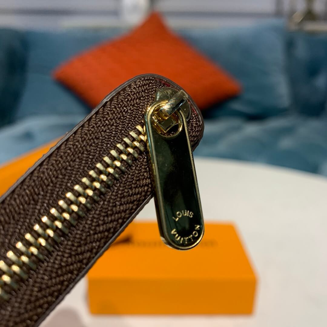 Louis Vuitton Shanghai Zippy Coin Purse M68488