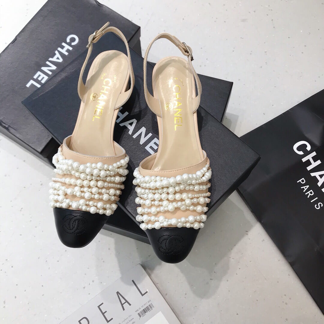 Chanel Pearl Sandals G23578
