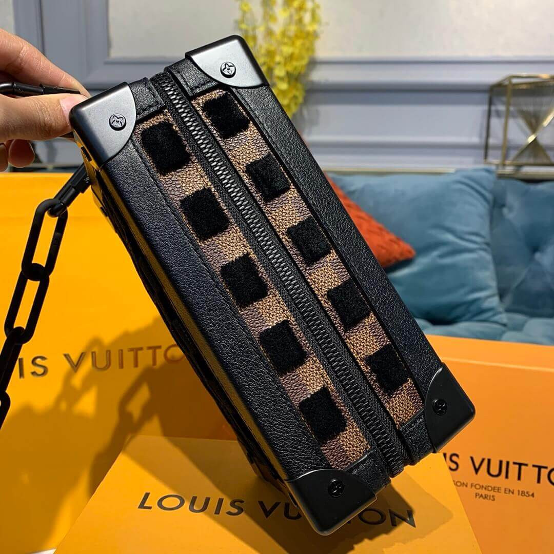 Louis Vuitton Damier Vertical Soft Trunk M45044