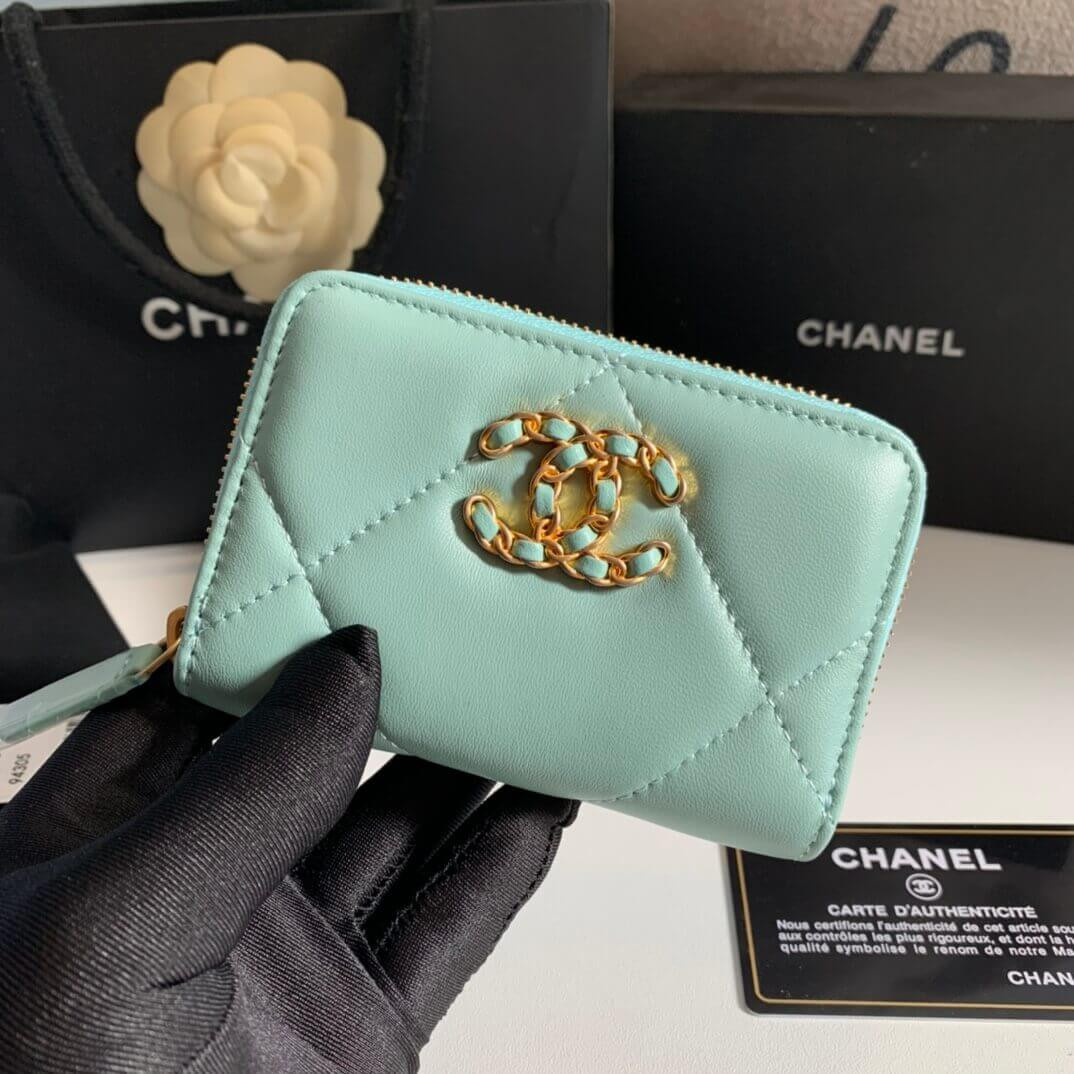 Chanel 19 Zipped Coin Purse AP0949