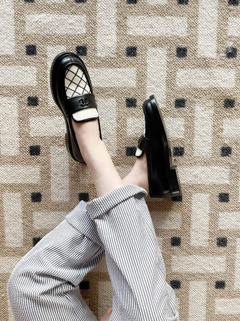 Chanel Black Leather and White Velvet Loafers