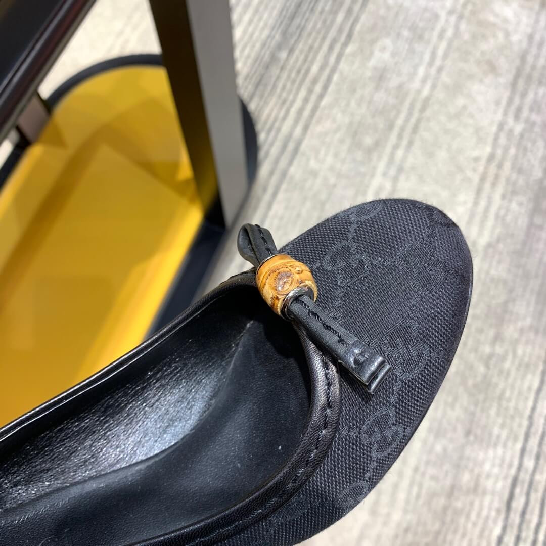 Gucci Canvas Ballerinas 423167 Black