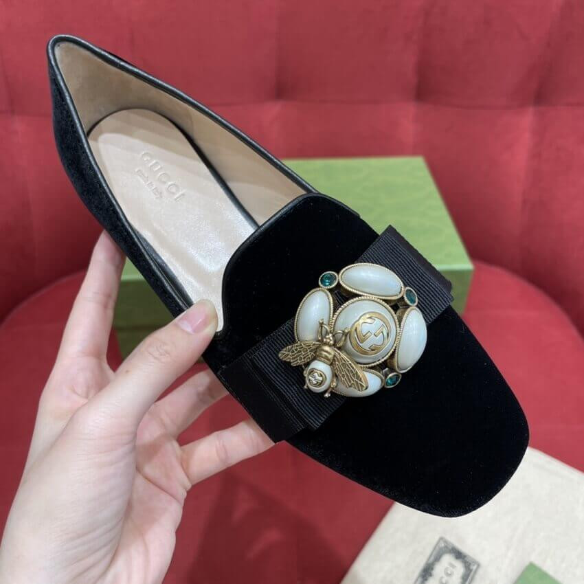 Gucci Velvet Etoile Pearl Embellished Loafers 474491