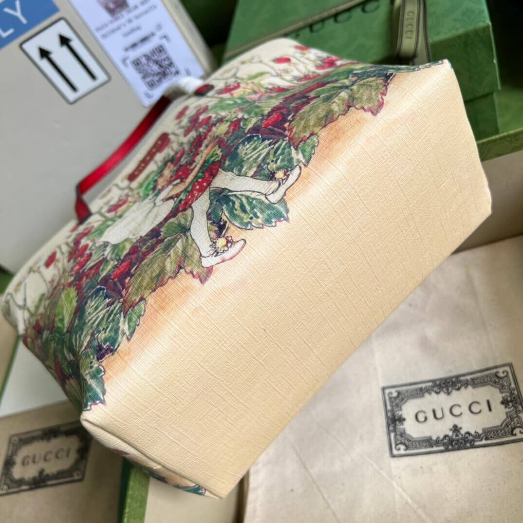 Gucci Childrens GG Supreme Tote With Strawberry Fairy Print 410812