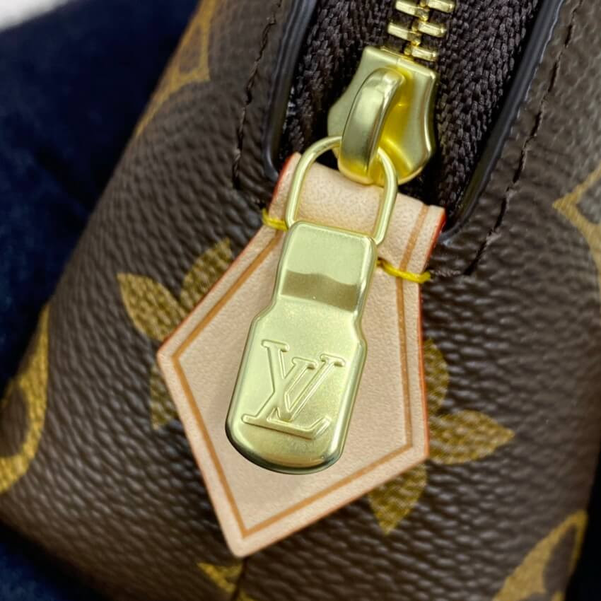 Louis Vuitton Game On Pochette Cosmetique M80283