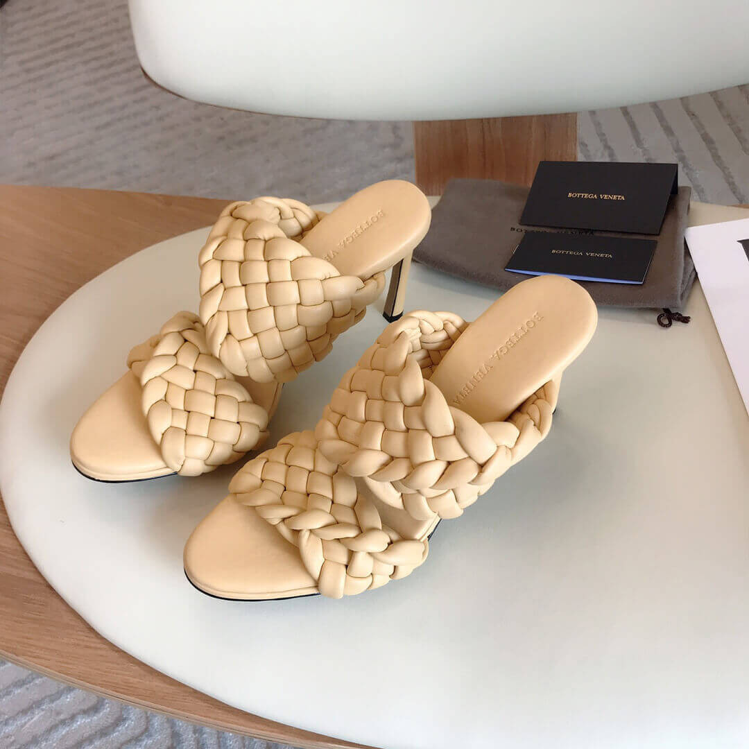 Bottega Veneta BV Curve Sandals 618757 Beige