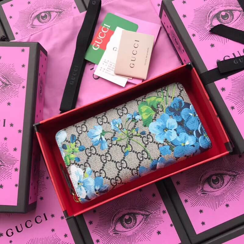 Gucci GG Blooms Supreme Zip Around Wallet 404071 Blue