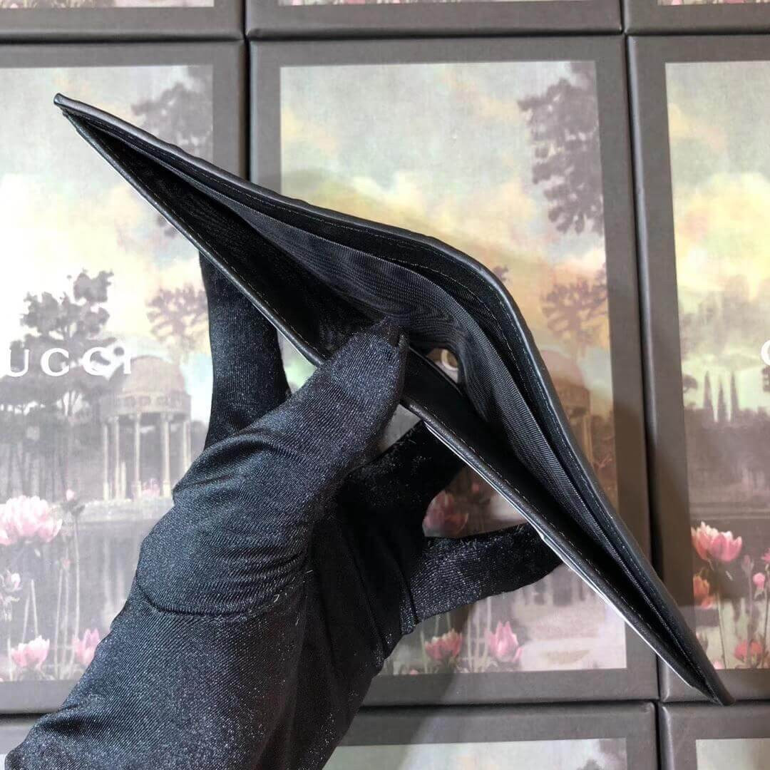 Gucci Signature Leather Folding Wallet 473916