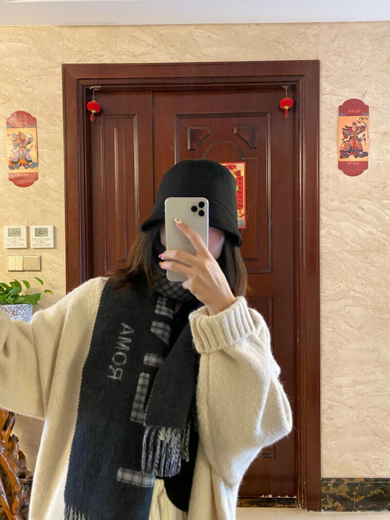 Fendi Grey Wool And Cashmere Scarf FXT334