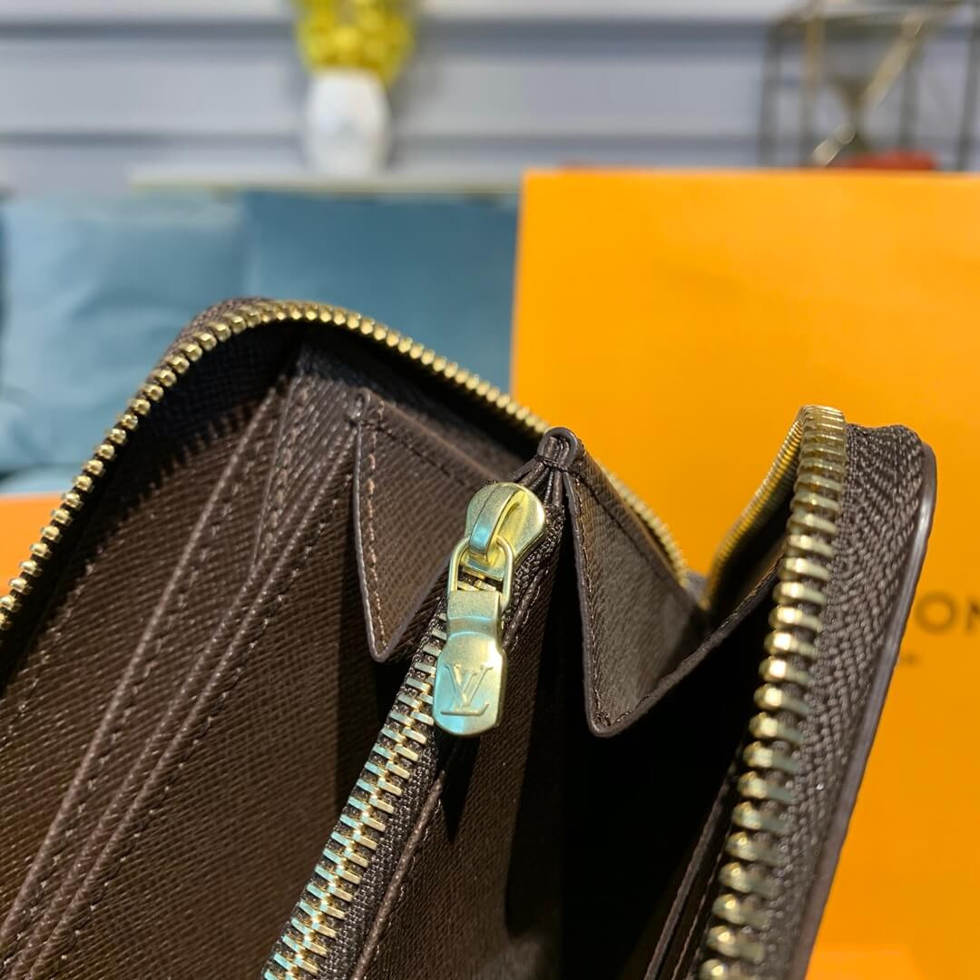 Louis Vuitton Damier Ebene Canvas Zippy Wallet N41661