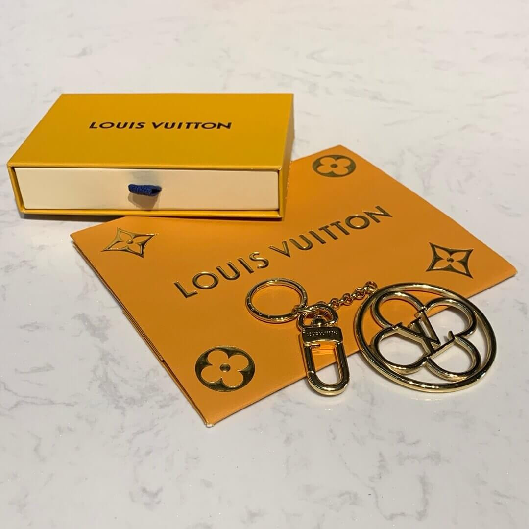 Louis Vuitton Flower Finesse Bag Charm And Key Holder M69002