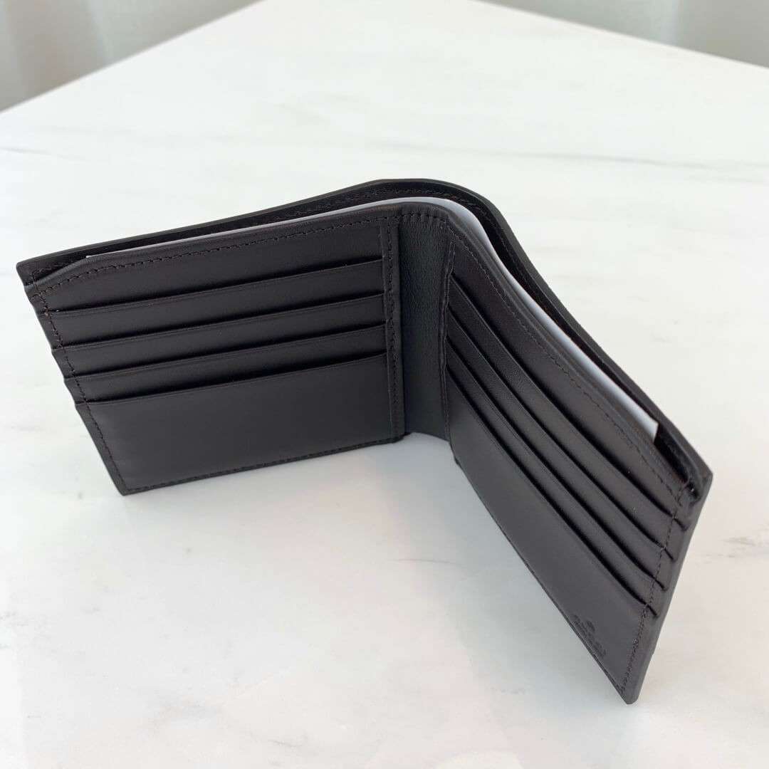 Gucci Web GG Supreme Wallet 408827