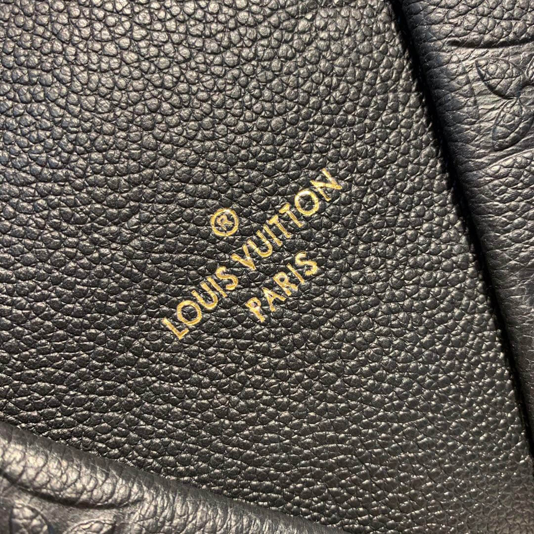 Louis Vuitton V Tote BB M44845 M44418 M44419 M44937