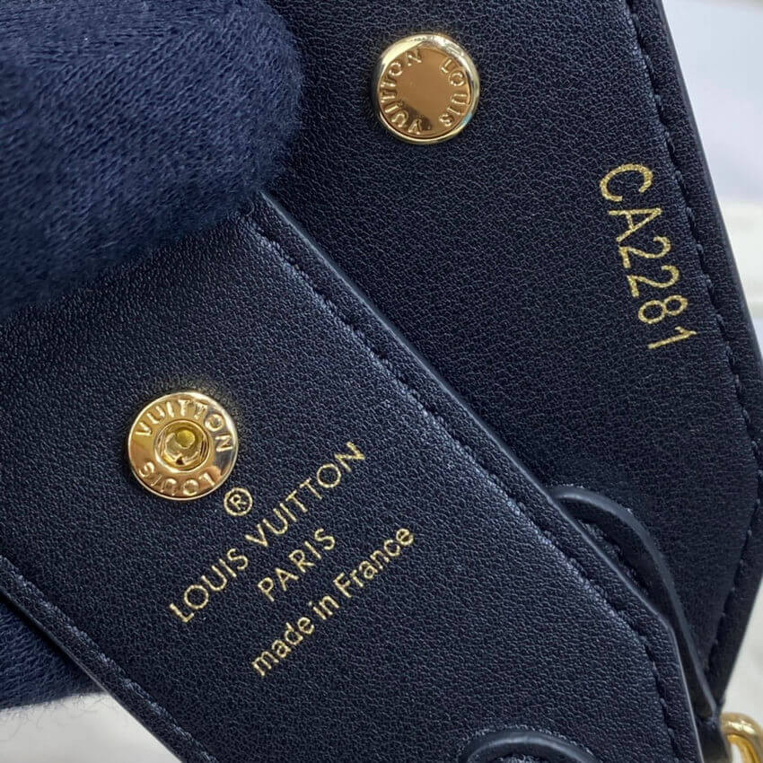 Louis Vuitton Monogram Canvas Bandoulière J02465