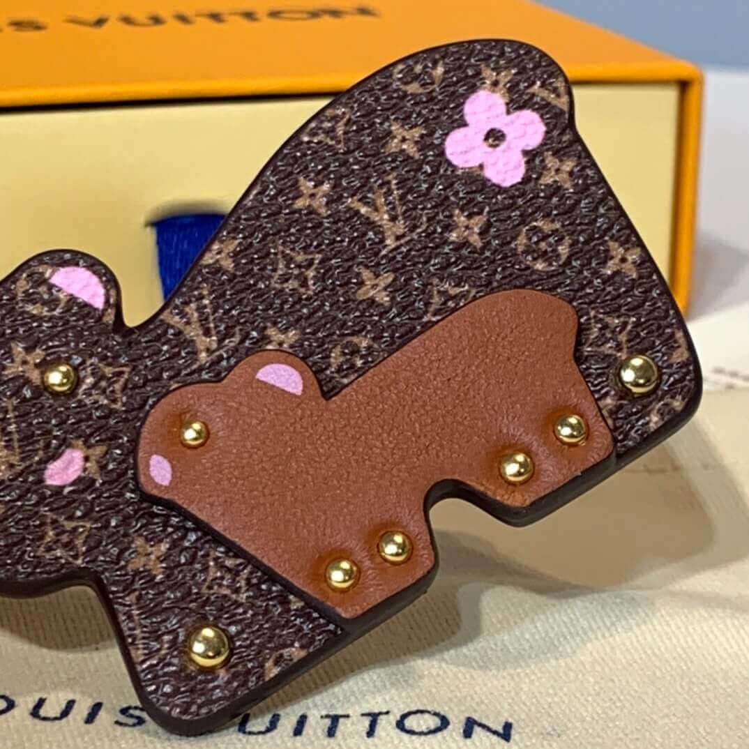 Louis Vuitton Mummy And Baby Bear Bag Charm And Key Holder M69558